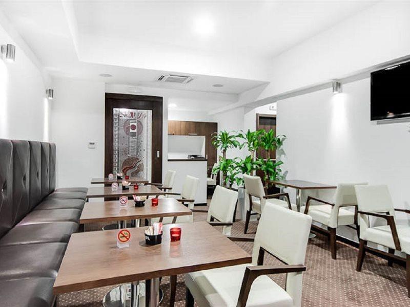 City5 Rooms & Suites By Lsa Skopje Restaurant photo